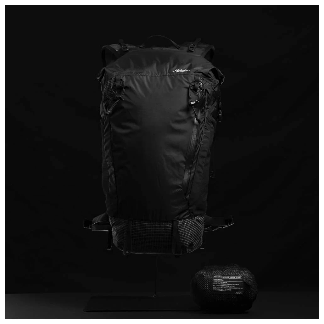 Matador Freerain22 Waterproof Packable Backpack - Walking Backpack 4 Matador Freerain22 Waterproof Packable Backpack - Walking Backpack - Image 2