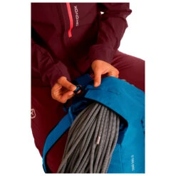 Ortovox Trad Zero 18 - Climbing Backpack 14 Ortovox Trad Zero 18 - Climbing Backpack -Stoic Store ortovox trad zero 18 climbing backpack detail 5