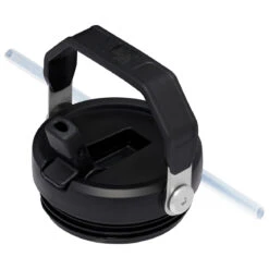 Stanley The Iceflow Flip Straw Tumbler - Insulated Mug 7 Stanley The Iceflow Flip Straw Tumbler - Insulated Mug -Stoic Store stanley the iceflow flip straw tumbler insulated mug detail 3