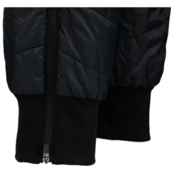 Stoic MountainWool KilvoSt. Padded 3/4 Pants - Synthetic Trousers 16 Stoic MountainWool KilvoSt. Padded 3/4 Pants - Synthetic Trousers -Stoic Store stoic mountainwool kilvost padded 3 4 pants synthetic trousers detail 6