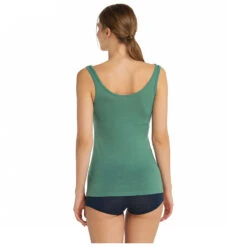 Stoic Women's Merino150 HeladagenSt. Tank - Merino Base Layer 16 Stoic Women's Merino150 HeladagenSt. Tank - Merino Base Layer -Stoic Store stoic womens merino150 heladagenst tank merino base layer detail 4