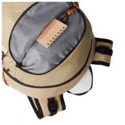 The North Face Basin 18 - Walking Backpack 11 The North Face Basin 18 - Walking Backpack -Stoic Store the north face basin 18 walking backpack detail 5